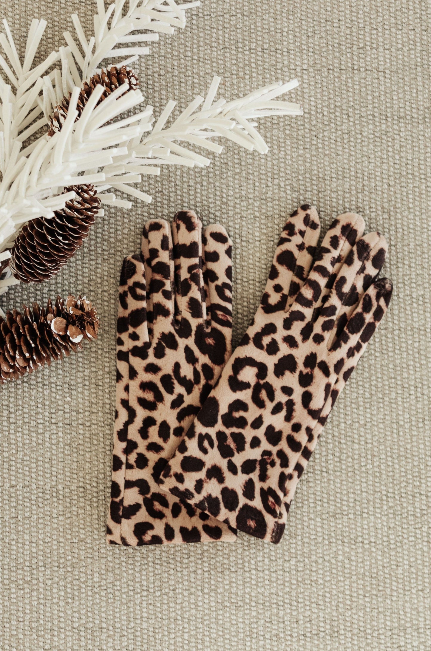 Baby It's Cold Gloves In Leopard