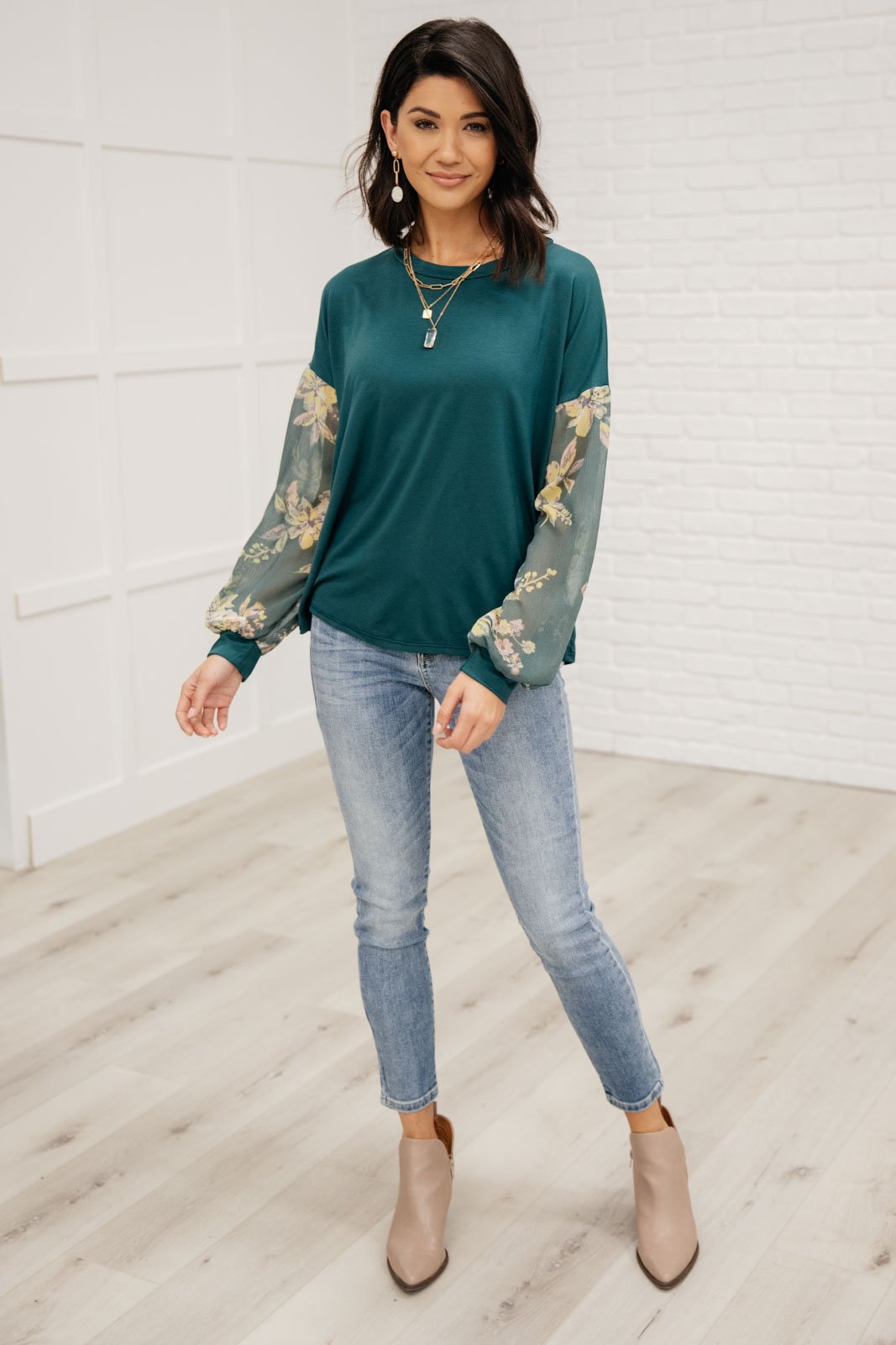 Bouquet Sleeves Top in Green