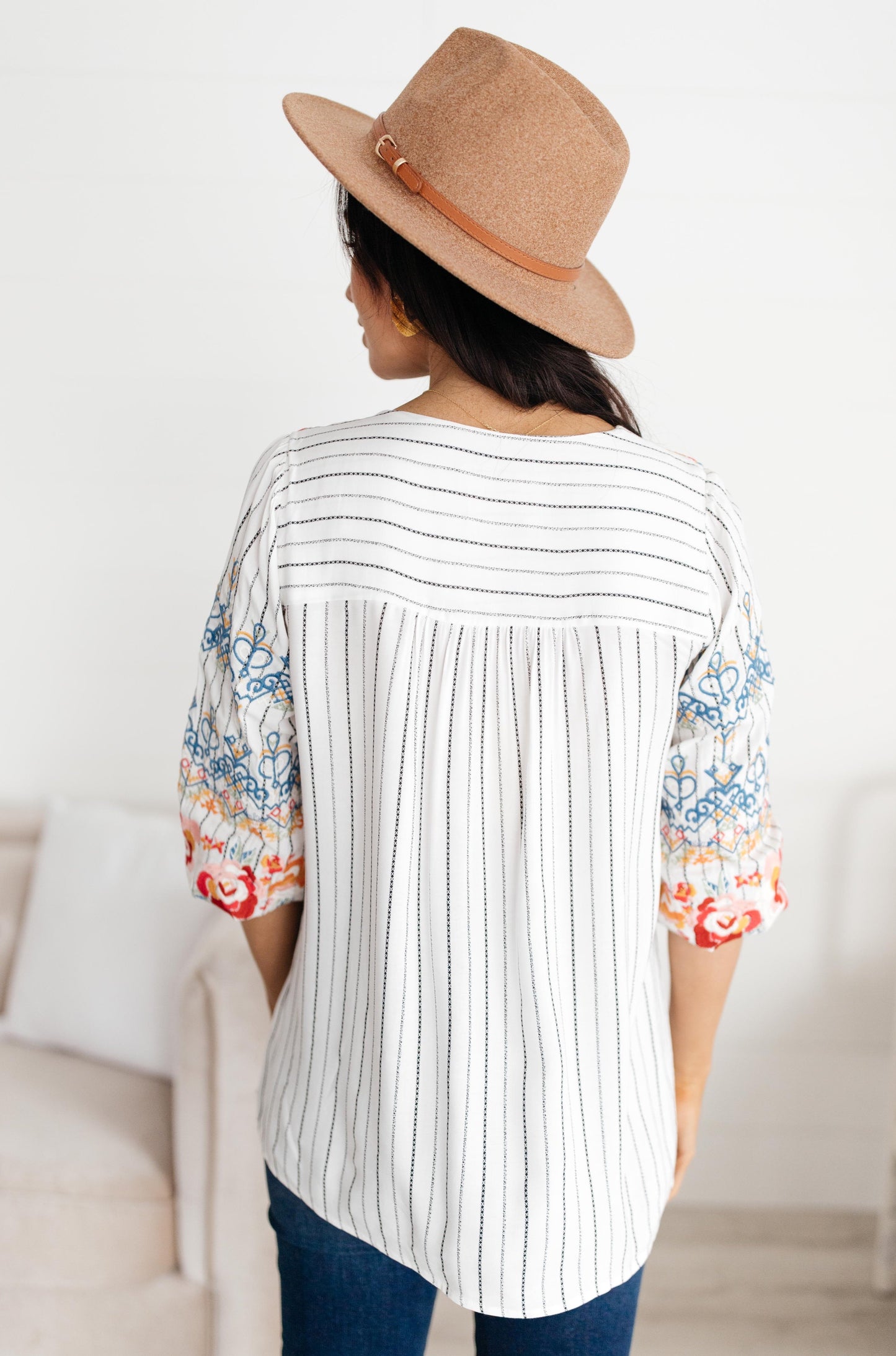 Exquisite Embroidery Blouse