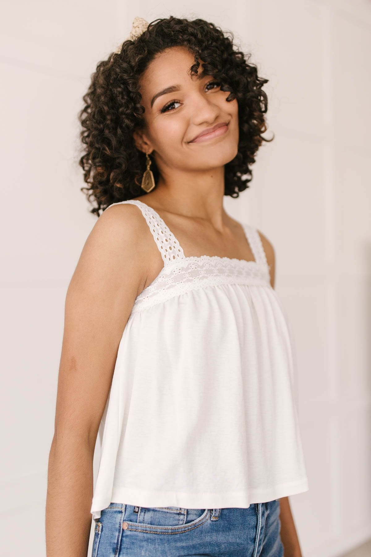 Southern Living Eyelet Trimmed Tank